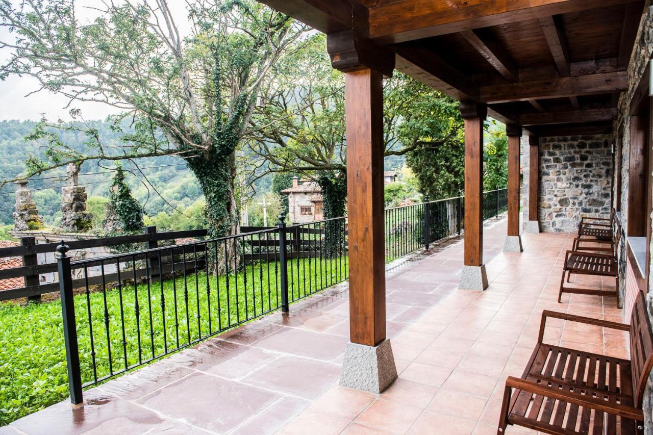 Apartamentos Los Picos De Europa Colio 外观 照片
