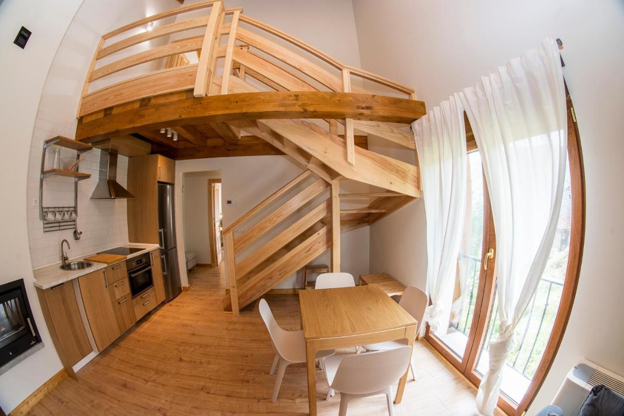 Apartamentos Los Picos De Europa Colio 外观 照片