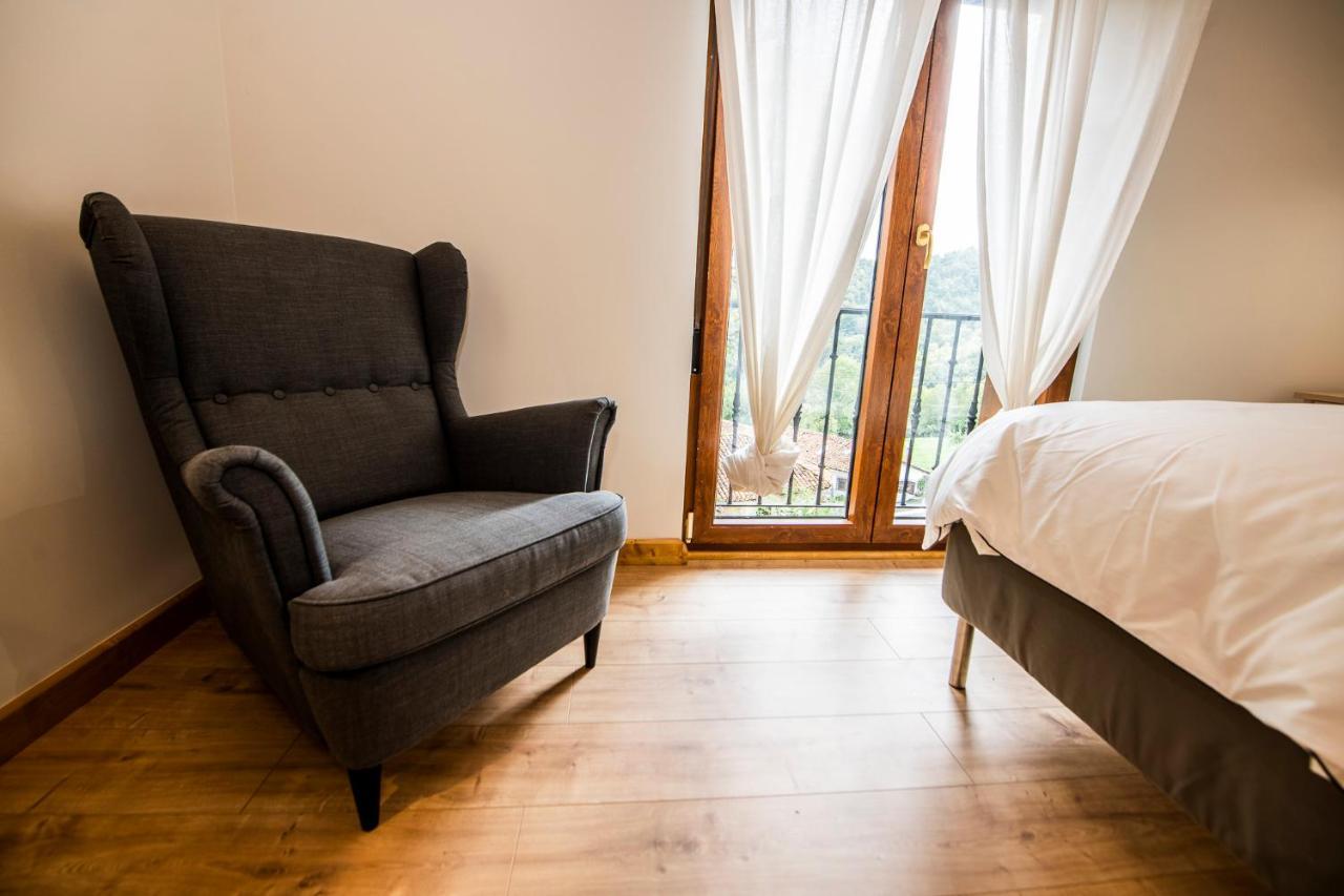 Apartamentos Los Picos De Europa Colio 外观 照片