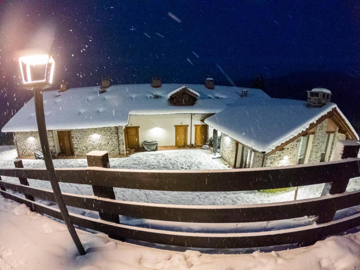 Apartamentos Los Picos De Europa Colio 外观 照片